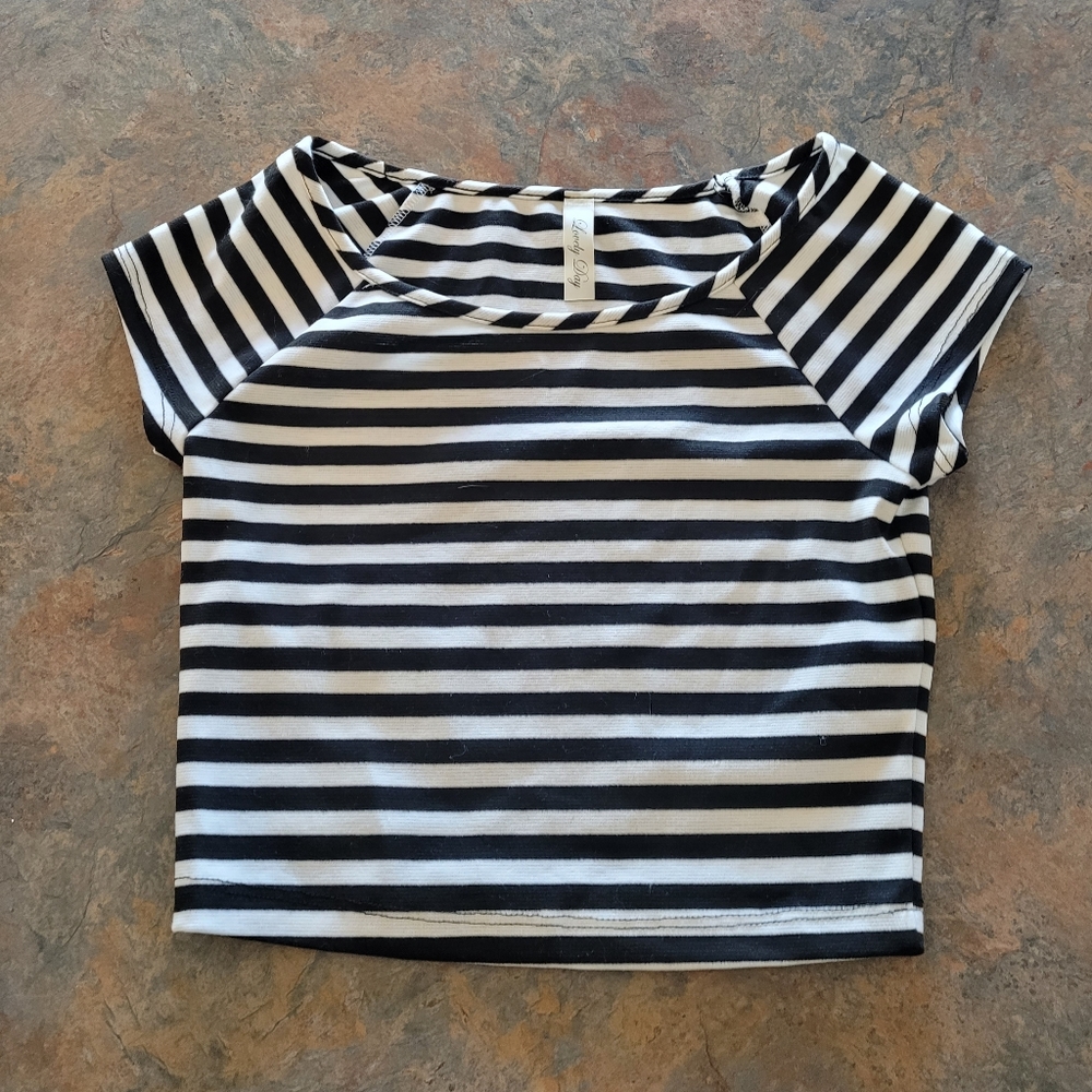 Women's crop top
